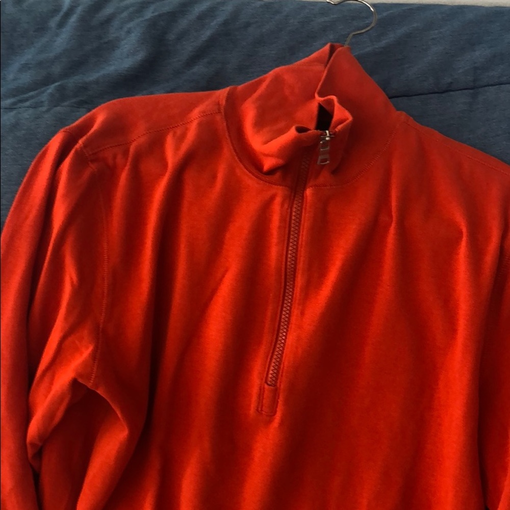 Light weight sweatshirt
